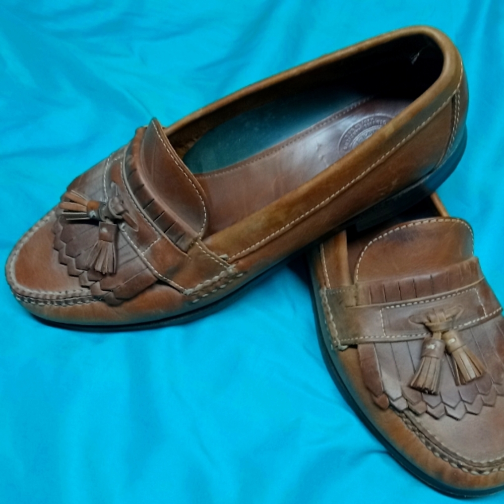 Men's leather loafers